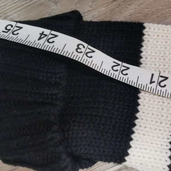 Ralph Lauren Polo black and white sweater, small - Picture 5 of 5